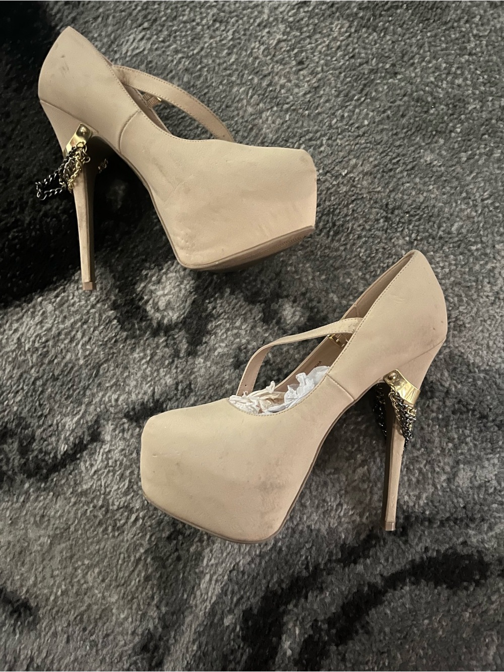 Women’s Nude Platform Mary Jane Heels with Gold Chain Accent